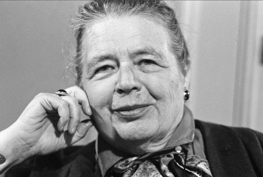 marguerite-yourcenar.png